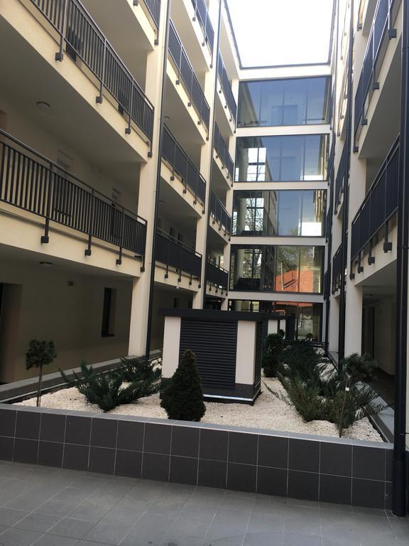 Апартаменты Belle Casa 24 Дебрецен Экстерьер фото